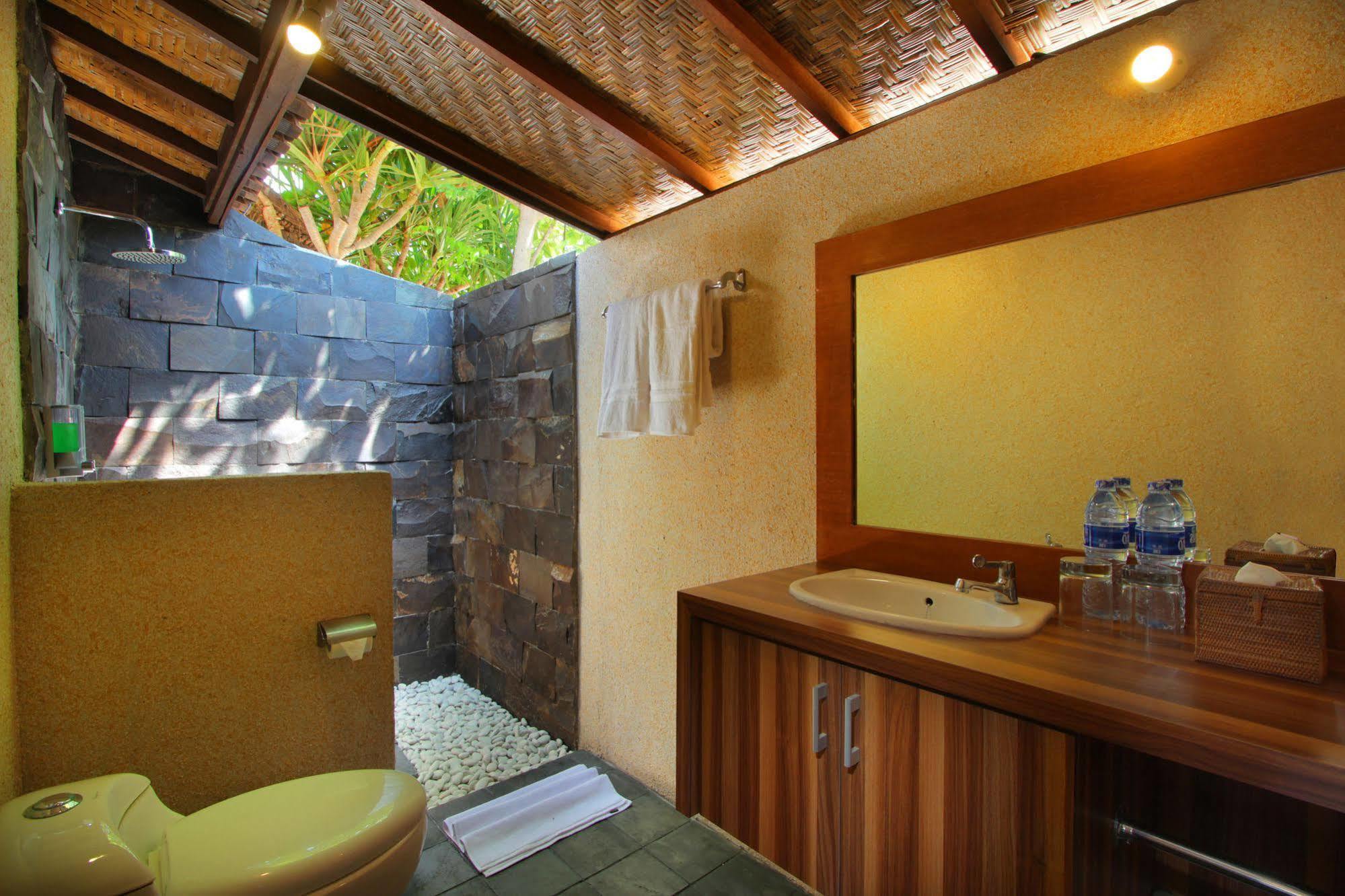 Mangrove Paradise Retreat Lembongan Exterior photo